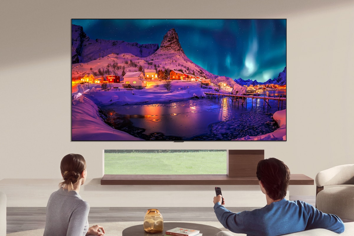 Buying a Premium 4K TV This Year? Here's What You Should Know