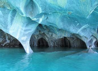 Explore Chile&rsquo;s Marble Caves: Turquoise Wonders Sculpted by Nature