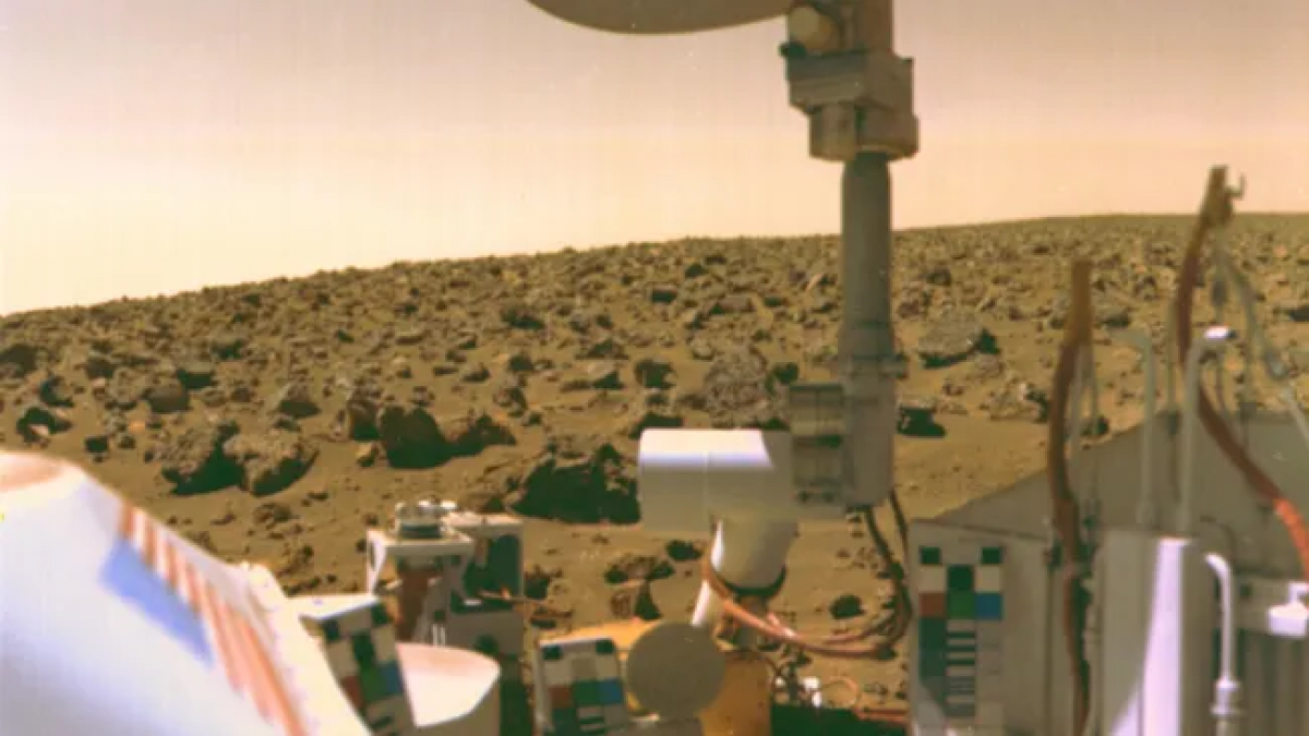 NASA&rsquo;s Viking Mission May Have Destroyed Martian Life with Water Experiments