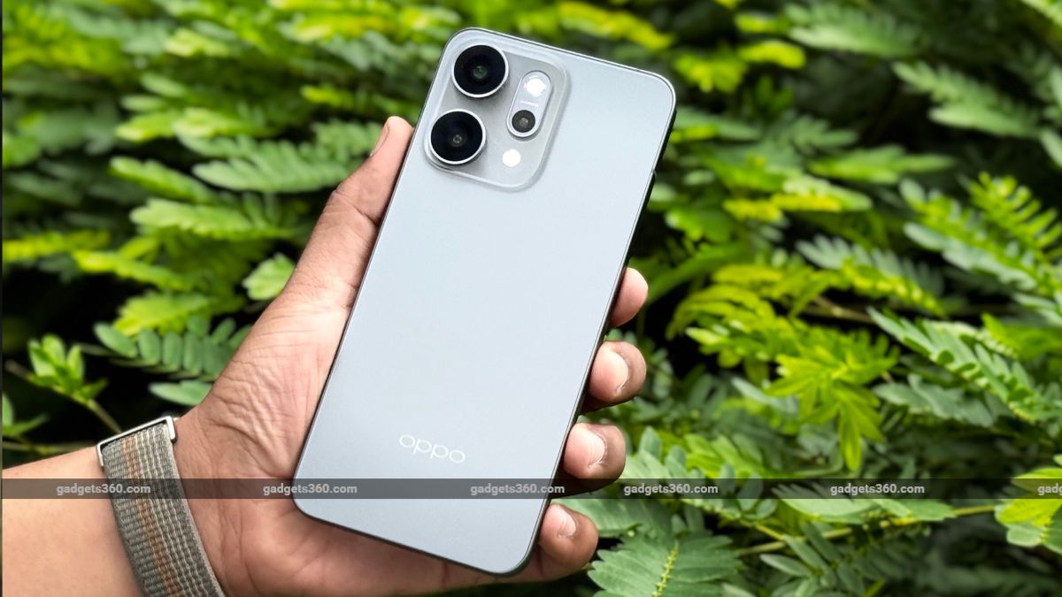 Top Smartphones Under Rs 40,000 (2025): Oppo Reno 14 5G से लेकर Vivo V40 Pro तक, ये हैं लेटेस्ट प्रीमियम स्मार