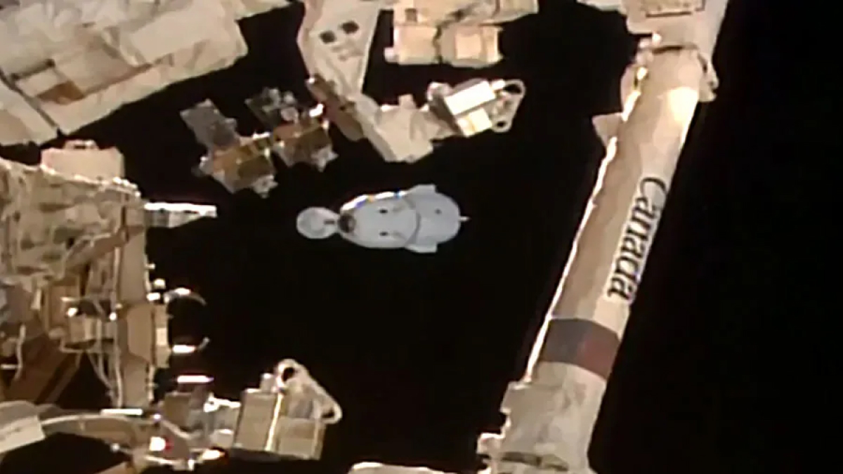 SpaceX Dragon Endeavour Undocks from ISS, NASA&rsquo;s Crew-8 Astronauts Head Back to Earth