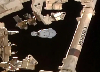 SpaceX Dragon Endeavour Undocks from ISS, NASA&rsquo;s Crew-8 Astronauts Head Back to Earth