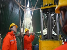 China Unearths Massive Gold Deposits That Could Be the Largest in the World China Unearths Massive Gold Deposits That Could Be the Largest in the World