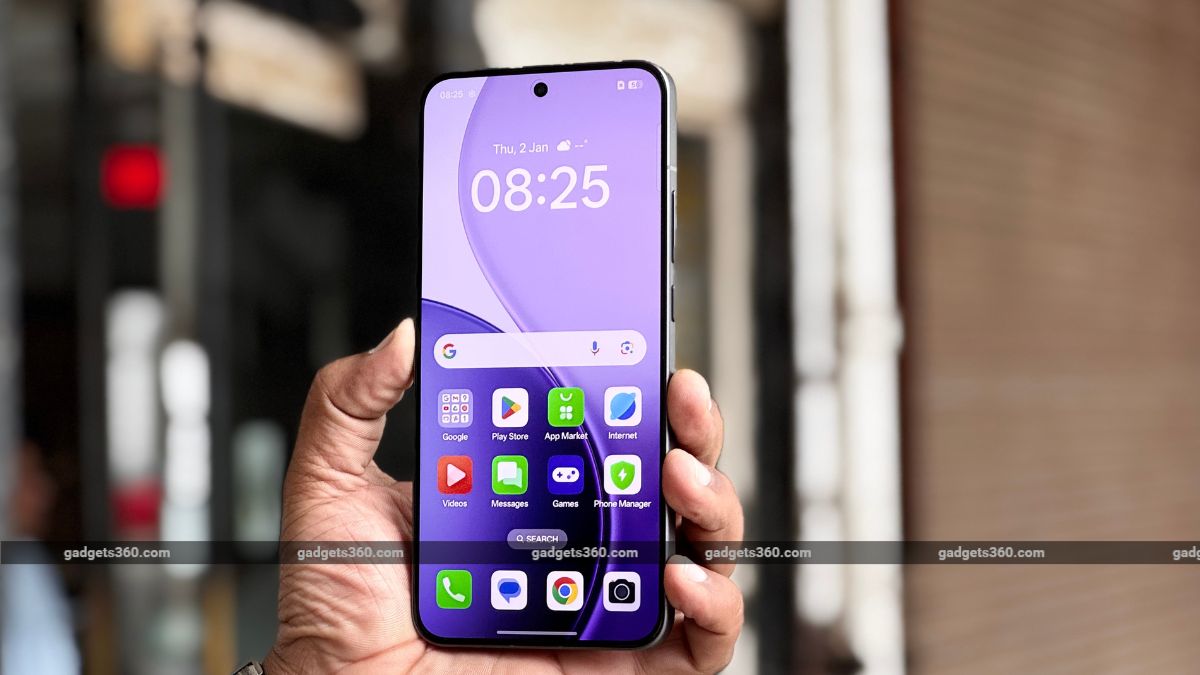 Top Smartphones Under Rs 50,000: प्रीमियम सेगमेंट में टॉप ऑप्शन हैं ये 5 लेटेस्ट स्मार्टफोन!