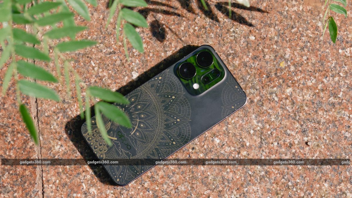 2 Oppo Reno 14 5G Diwali Edition