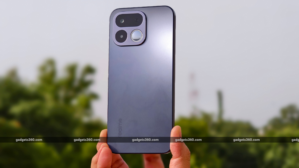 Realme 16T 5G Review: The Pro Looks at an Affordable Price