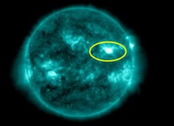 Massive Solar Flare Closes 2024 With Radio Blackouts and Auroral Possibilities