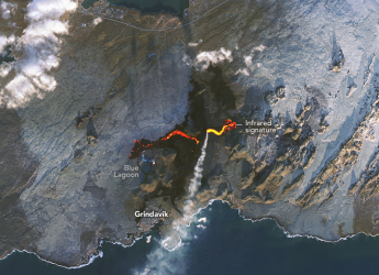 NASA Captures Stream of Lava Flowing from Iceland&rsquo;s Volcanic Eruption