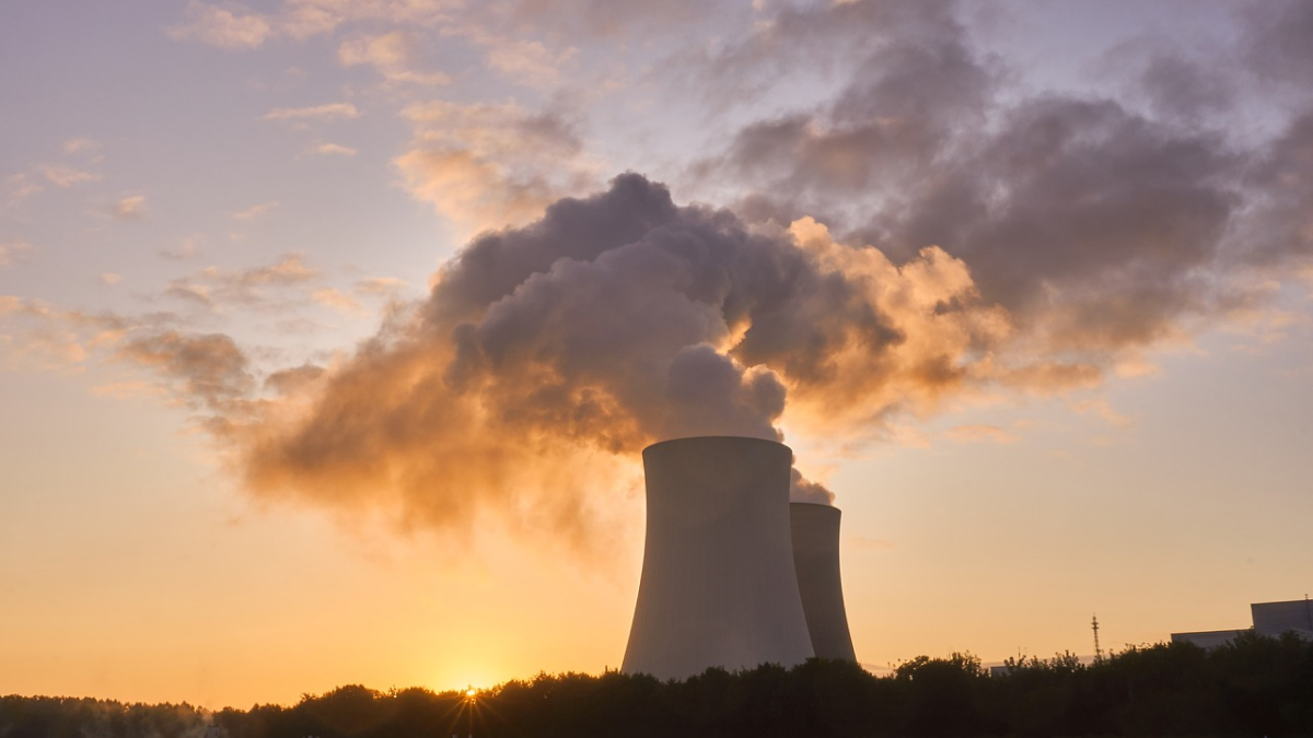 Japan&rsquo;s New Energy Policy: Nuclear Power and Renewables Key to Future Growth