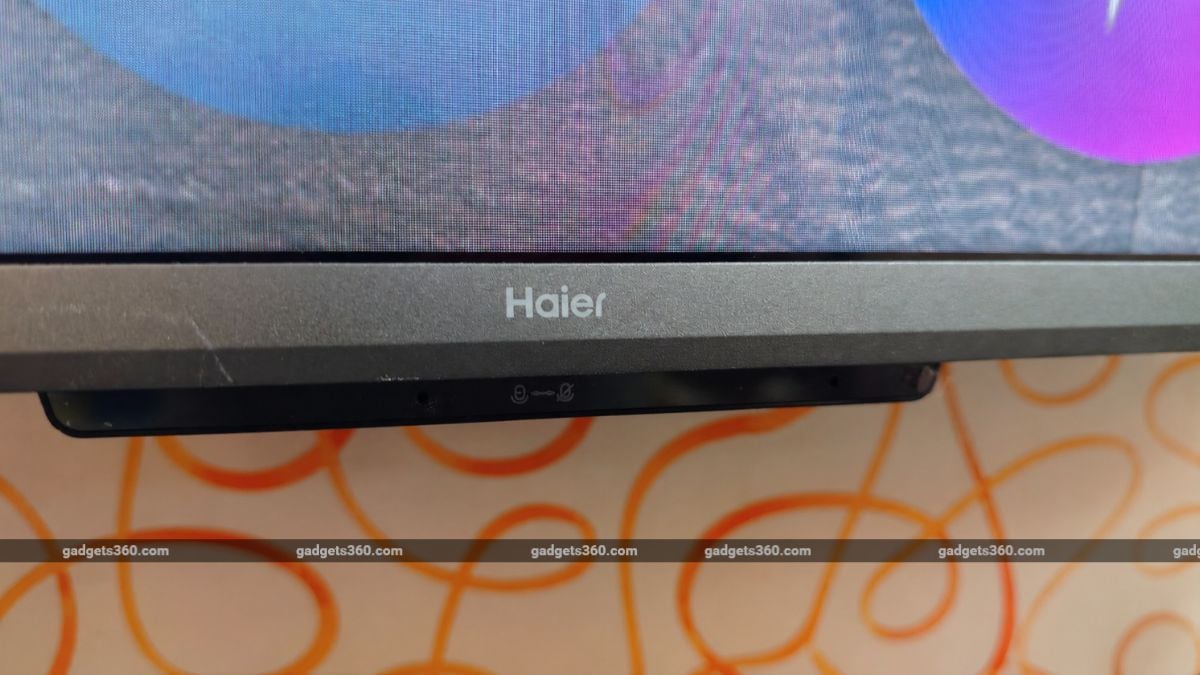 3 Haier M70 Mini LED