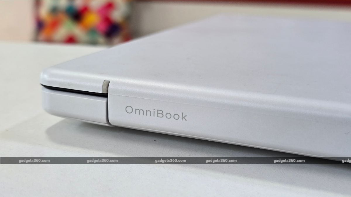 4 HP OmniBook 3