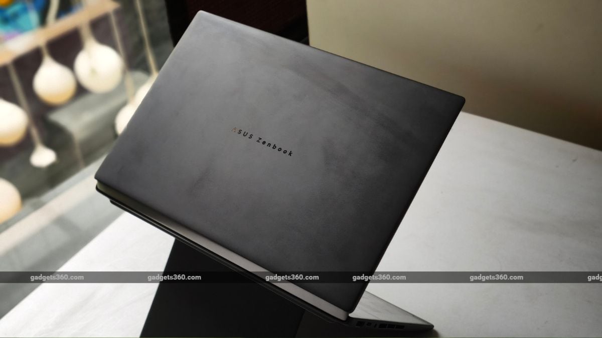 4 Asus Zenbook Duo
