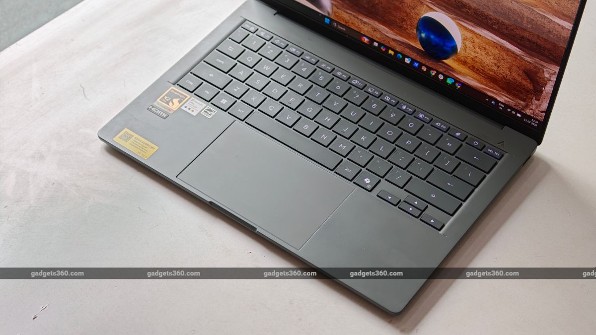 4 Asus Zenbook A14 (2026)