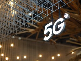 Government Unveils Satcom Reforms for Faster 5G Deployment; Jio, OneWeb Get License Clearance