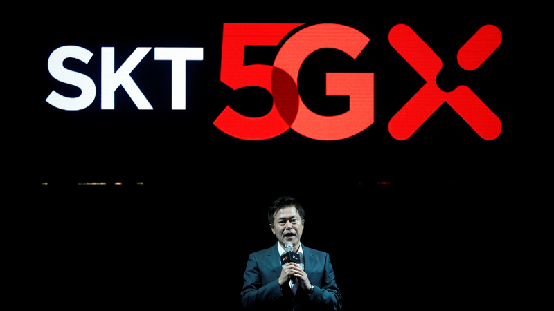 South Korean, US Telcos Roll Out 5G Services Early as Race Heats Up