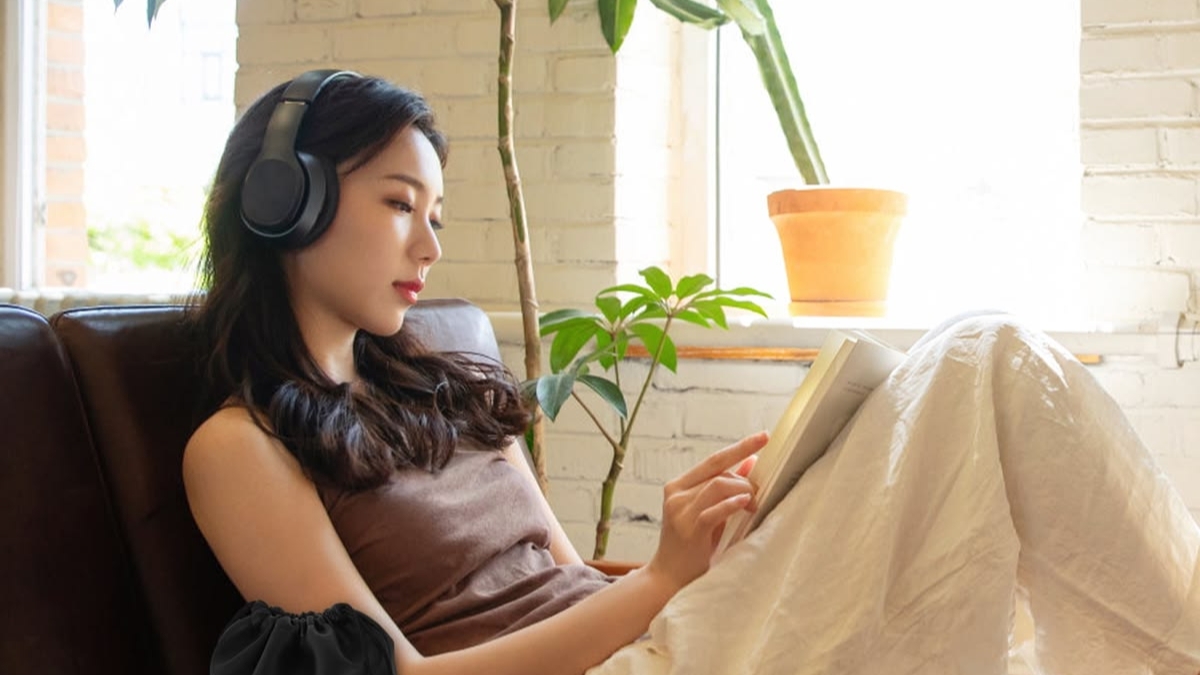Which Are the Best Over-Ear Headphones Under ₹1,000 Available on Flipkart?