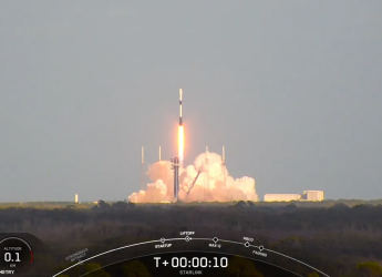 SpaceX Launches 24 Starlink Satellites to Expand Global Internet Coverage