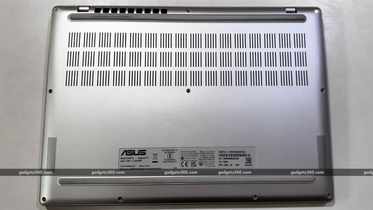 7 Asus Vivobook S14