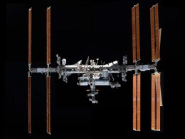 SpaceX’s Dragon to Reboost ISS for First Time, Paving Way for Future Deorbit Mission SpaceX’s Dragon to Reboost ISS for First Time, Paving Way for Future Deorbit Mission
