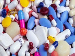 FDA Approves Suzetrigine, First Non-Opioid Painkiller in Decades FDA Approves Suzetrigine, First Non-Opioid Painkiller in Decades