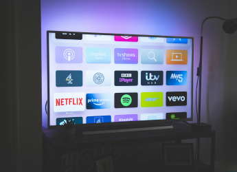 Best Smart TV Between Rs 50000 - Rs 1 Lakh Range: The 2026 Definitive Guide