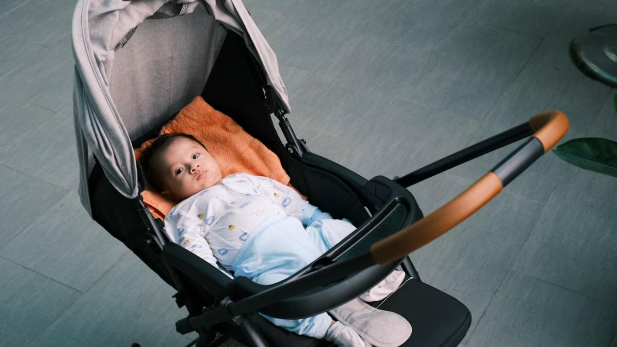 Best Lightweight Foldable Strollers Under ₹4,000 for Urban Parents: Budget-Friendly Mobility