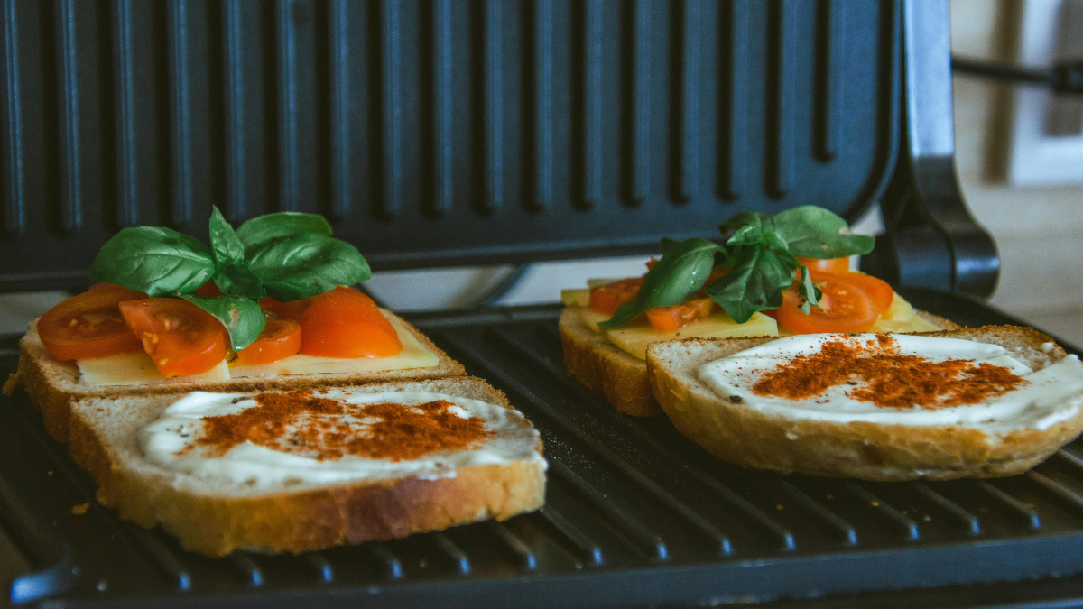 Best Sandwich Makers Under 3000 For Home: Make Quick Breakfasts With Ease