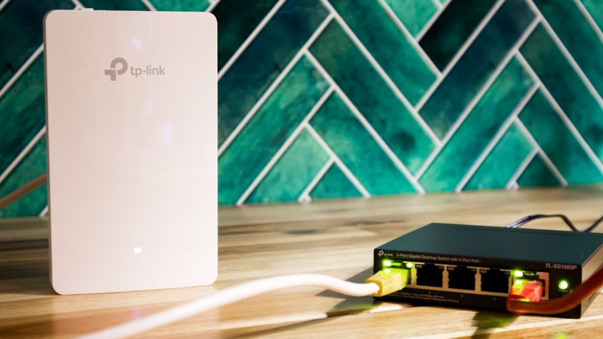 Best Router UPS: Instant Power Backup To Keep Your Internet Always On