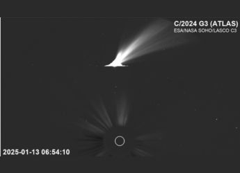 Comet ATLAS Offers Stunning Display as It Nears the Sun