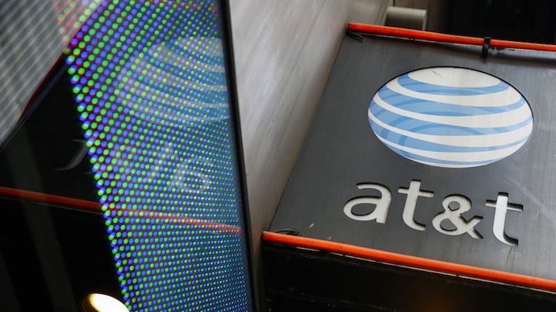 AT&T Plans Media-Telecom Mix With $85.4 Billion Time Warner Deal