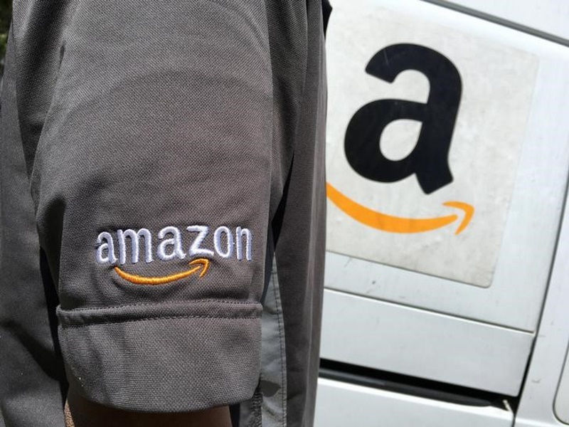 Amazon Sale Day 1 Offers: iPhone 7, iPhone SE, Moto G5, Samsung Galaxy C7 Pro, and More Deals