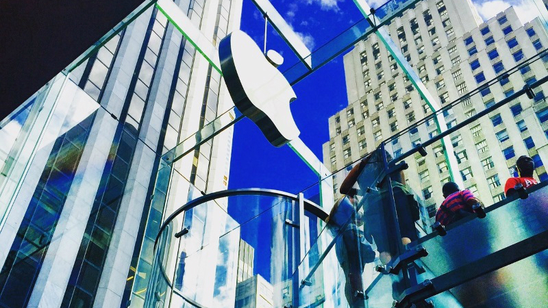 Apple Grabs 104 Percent of the Smartphone Industry's Profits in Q3 2016, Claims Analyst