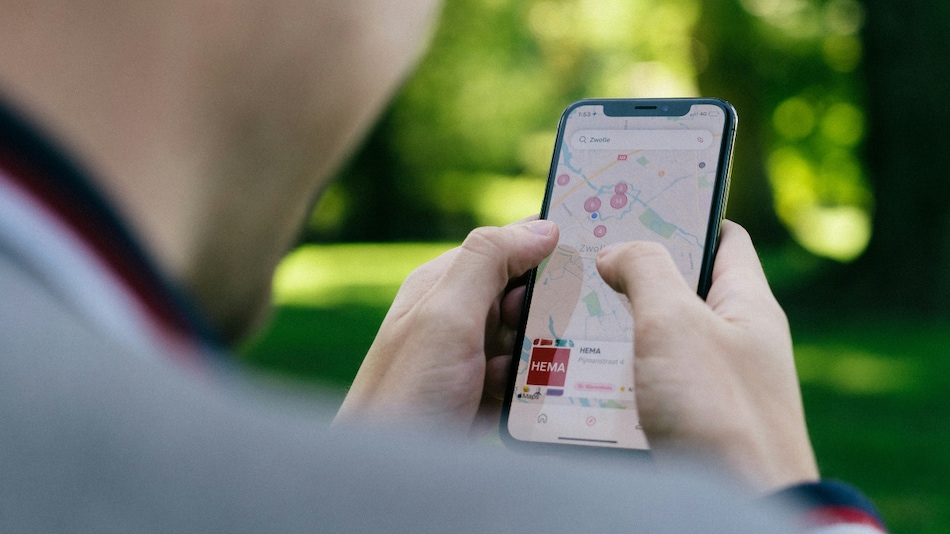 apple maps flyover experience local lists features ios 27 upgrades ...