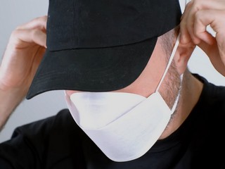 Apple Mask Unboxing Offers Closer Look at Face Masks Designed by People Behind iPhone