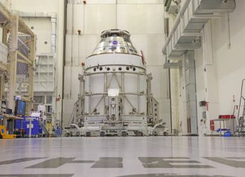 Artemis II Orion Service Module Secured for Launch at Kennedy Space Center