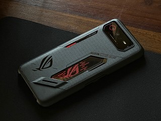 Asus ROG Phone 6 Review: Obsessed With Gaming