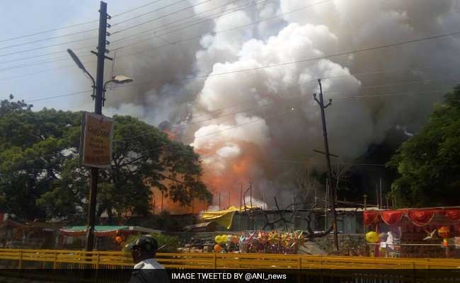 Fire In Cracker Market; 4 Injured, 150 stalls Gutted In Aurangabad