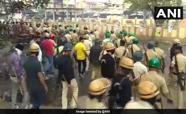 2 Dead, Shops And Vehicles Set On Fire During Aurangabad Clashes, Prohibitory Orders Imposed