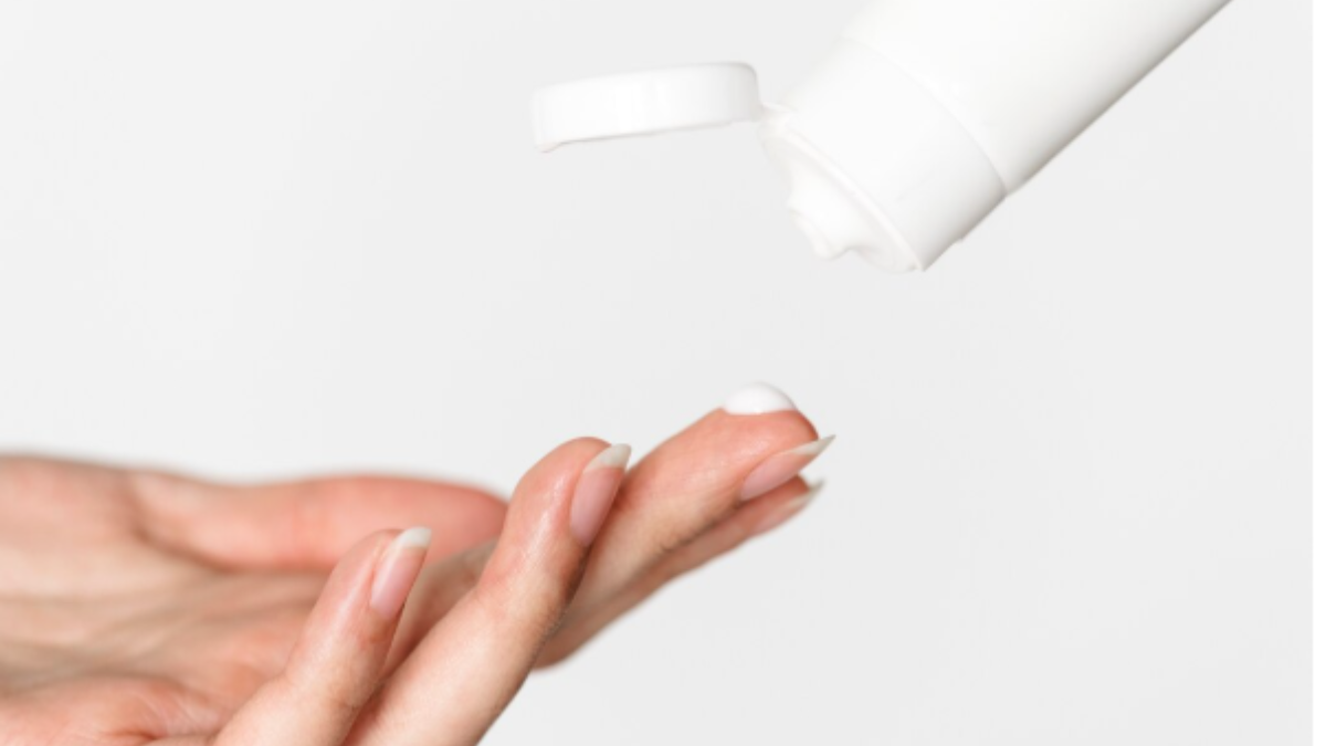 Best Hand Creams for Office Desk Use: Keeps Your Hands Moisturised