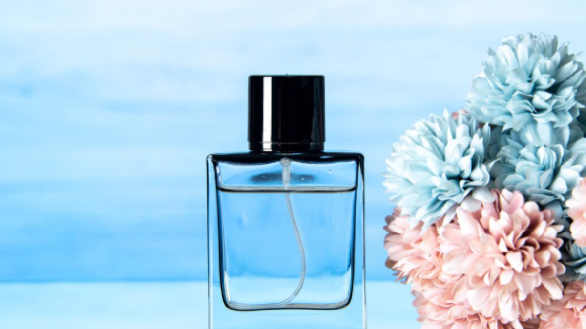 Best Banana Republic Perfumes: Elegant Fragrances Worth Adding To Your Collection