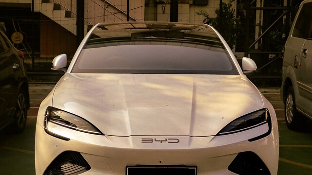 BYD Unveils Battery System That Charges EVs in Five Minutes BYD Unveils Battery System That Charges EVs in Five Minutes