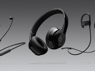 Apple Unveils New Wireless Beats Headphones