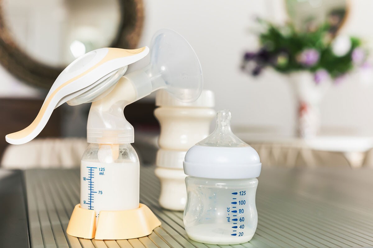 Best Manual Breast Pumps in India (2020) HotDeals360