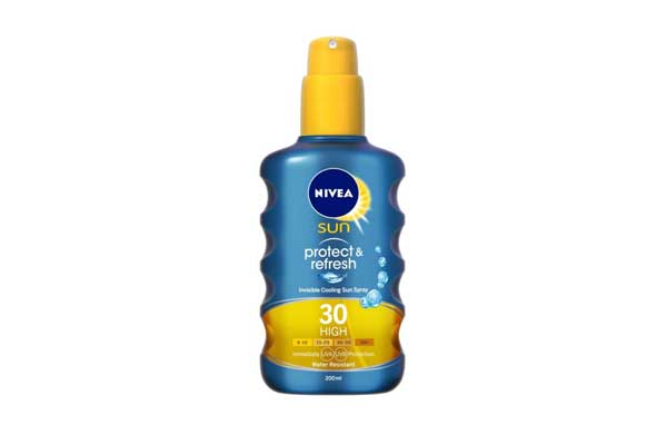 NIVEA Sun Screen, Sun Protect & Refresh Invisible Cooling Sun Spray
