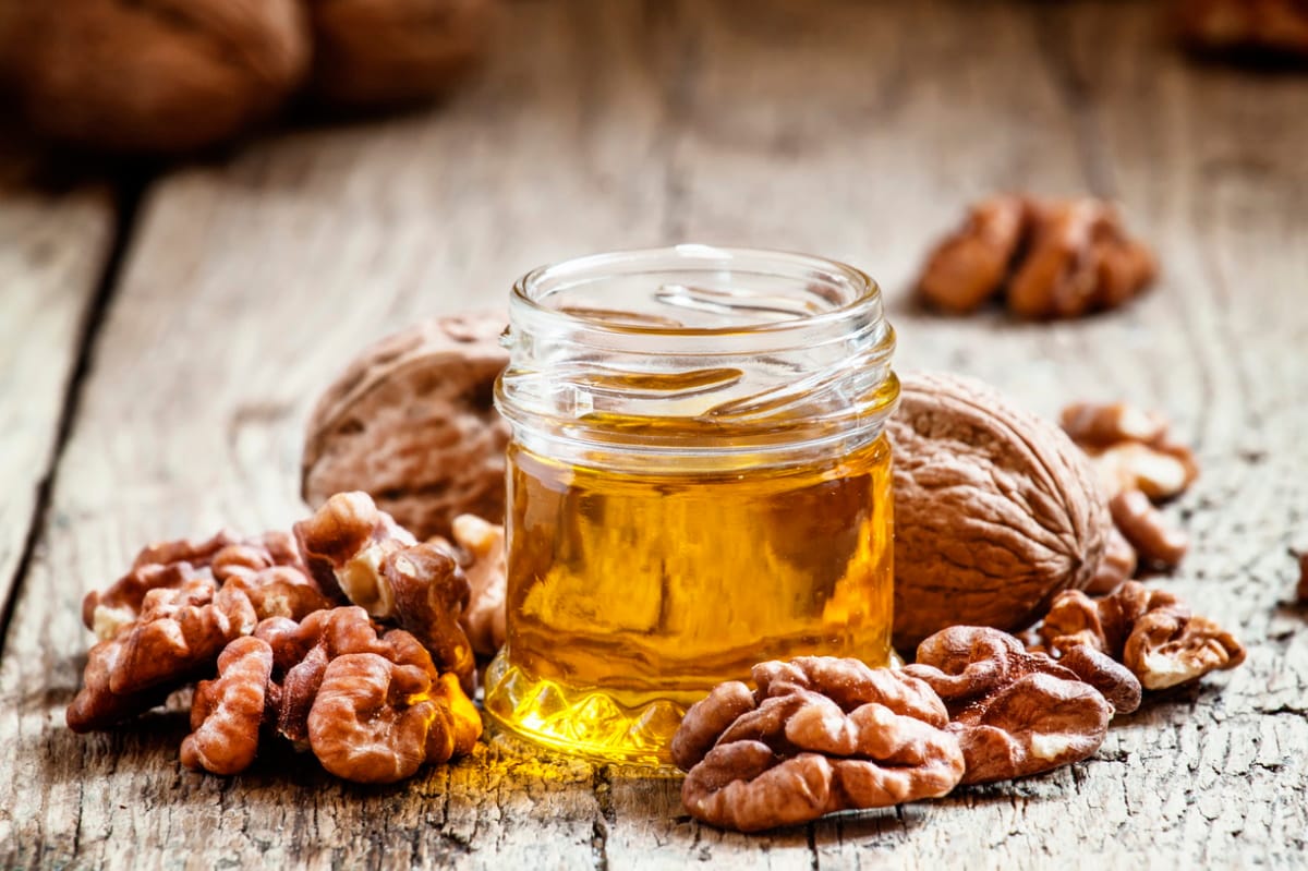 Best Walnut Oils in India (2022) HotDeals360