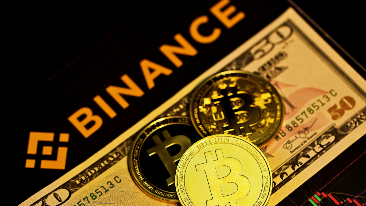 BNB Chain&rsquo;s X Account Hacked; CZ Warns Users of Phishing Links