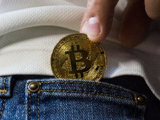 Fidelity Becomes First Retirement Plan Provider to Offer Bitcoin as a 401(k) Investment Option