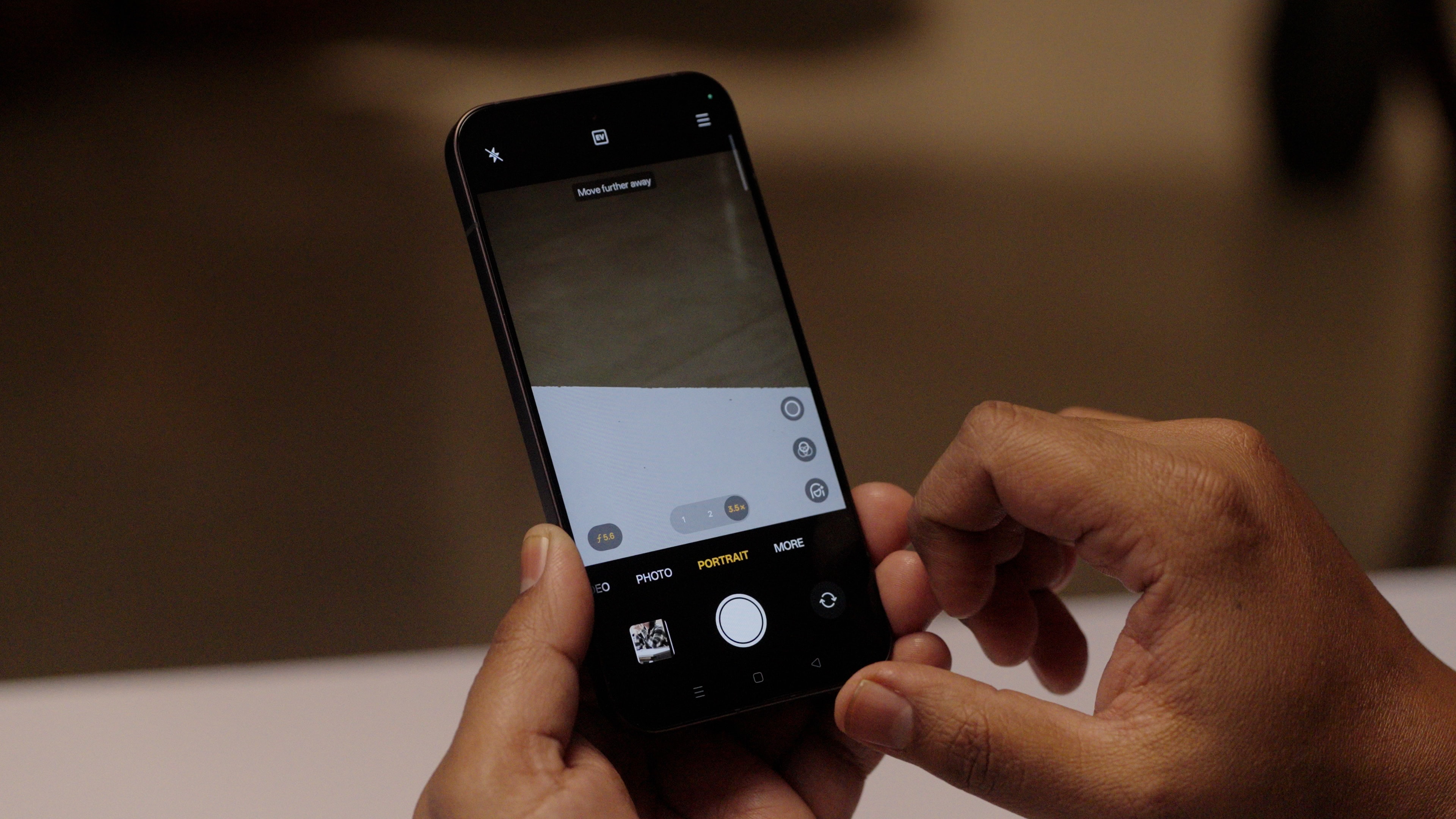 Camera app screen showing new or special portrait modes  por