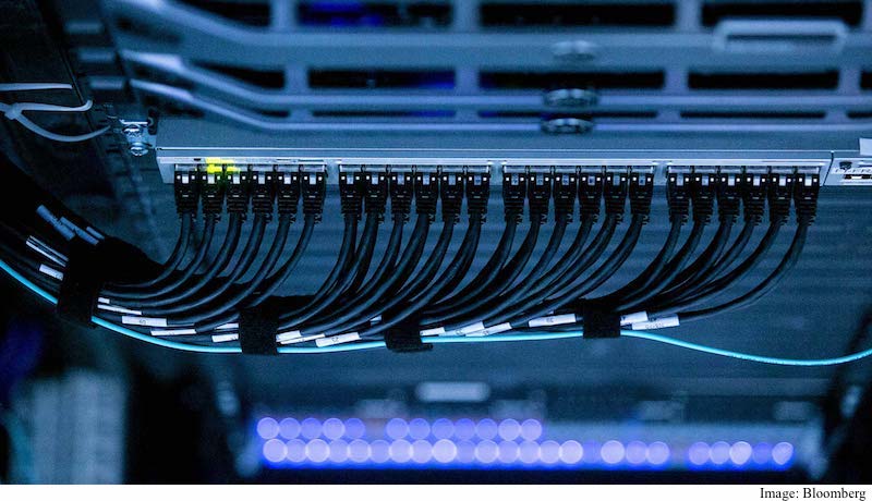 Alphabet's Big Bets Shift to Cloud, Away From Moonshots