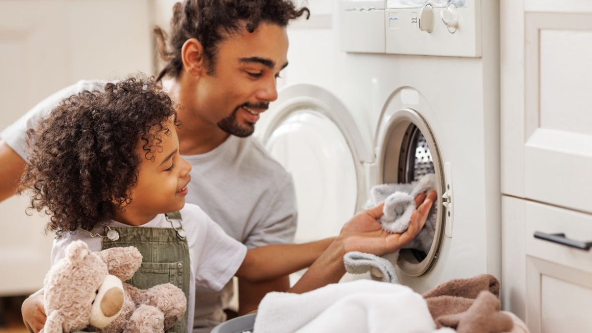 Best 6 Kg Compact Washing Machines for Bachelors, Couples & Small Families